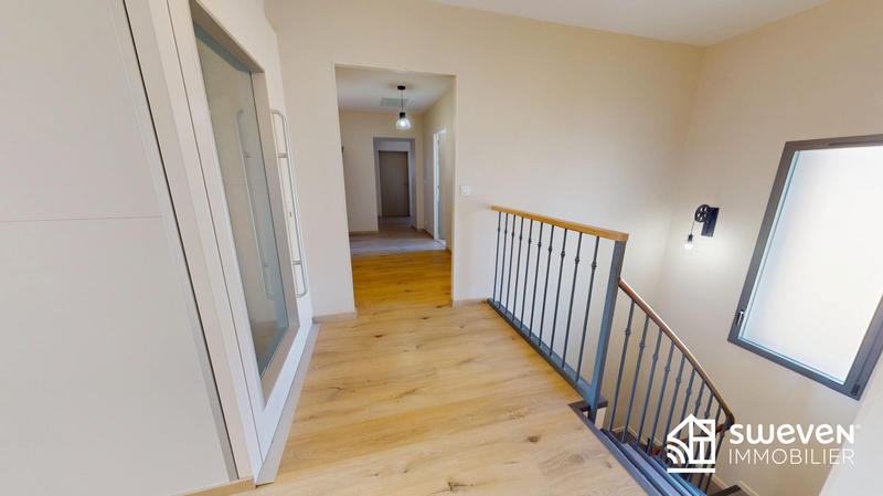 Villa - 255 m² - 7 pièces