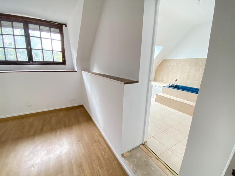 Maison - 138 m² - 5 pièces