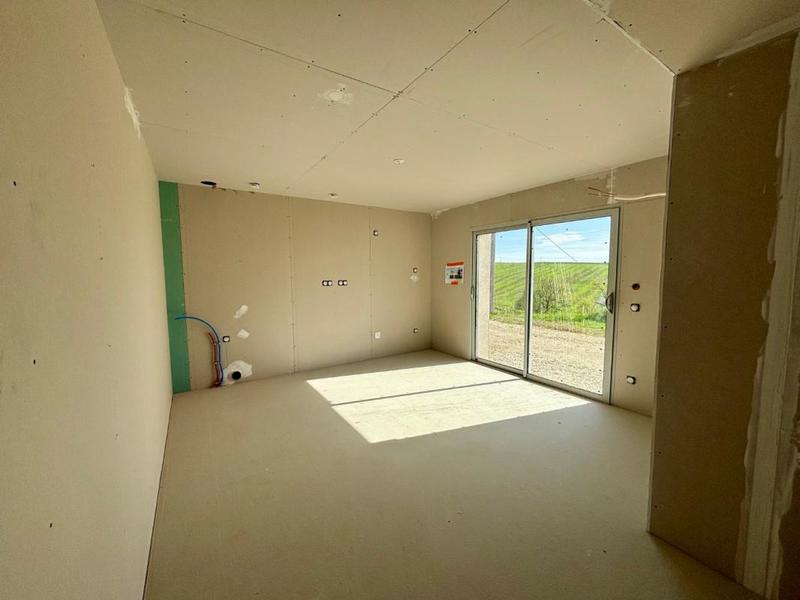 Maison de campagne - 200 m² - 2 pièces