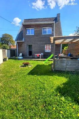 Maison - 91 m² - 4 pièces