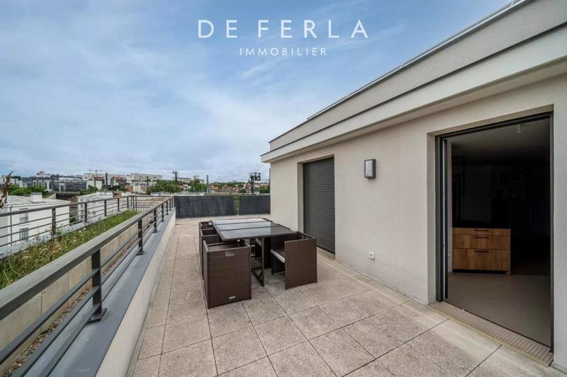 Appartement - 107 m² - 4 pièces