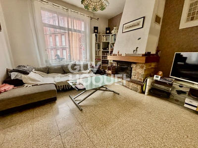 Maison - 90 m² - 3 pièces