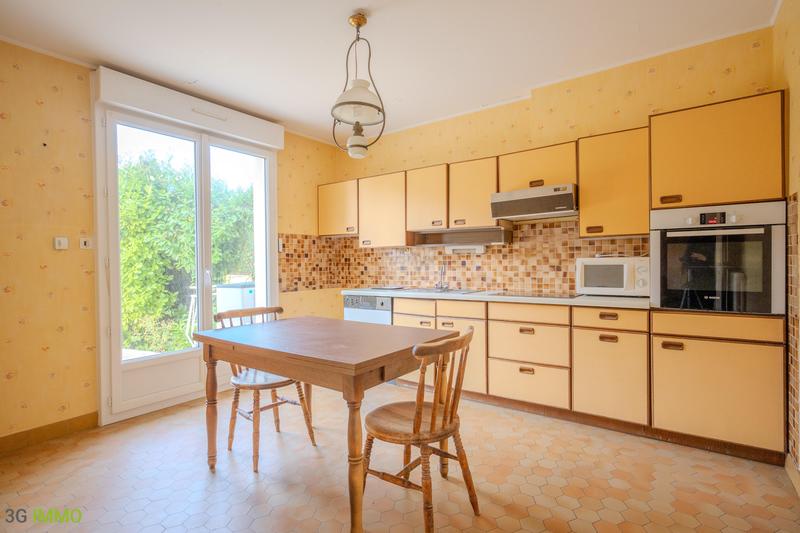 Maison traditionnelle - 140 m² - 6 pièces