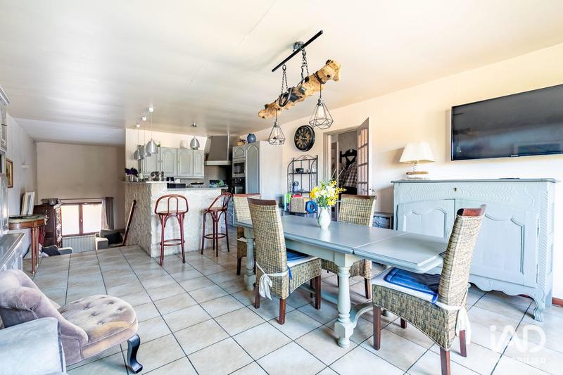 Maison - 147 m² - 6 pièces