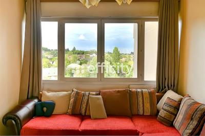 Appartement - 110 m² - 5 pièces