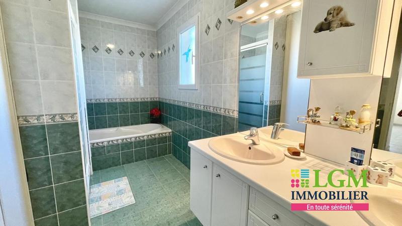 Villa - 153 m² - 5 pièces