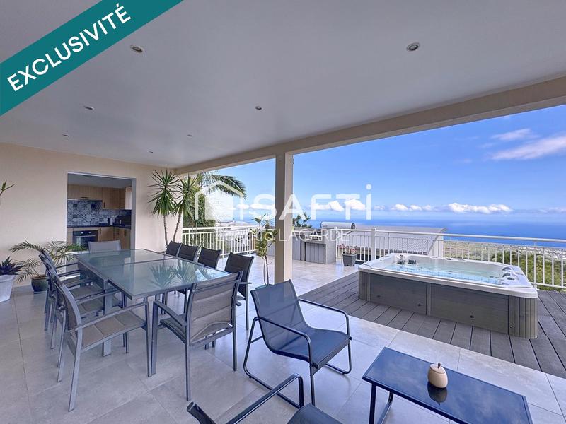 Maison - 140 m² - 5 pièces