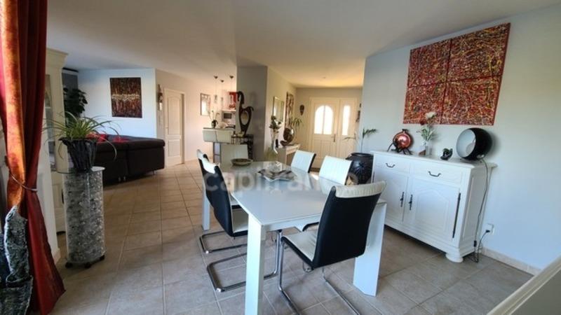 Maison - 127 m² - 7 pièces