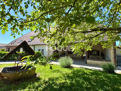 Maison - 514 m² - 15 pièces