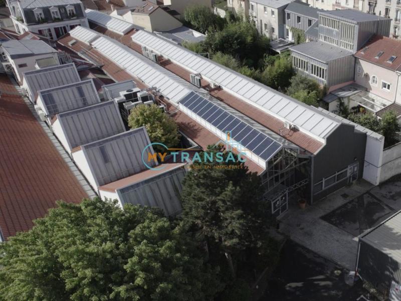 Local d'activité / Entrepôt - 3 085 m²