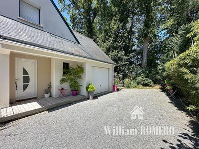 Maison - 140 m² - 6 pièces