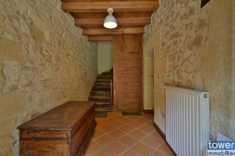 Propriété - 289 m² - 11 pièces