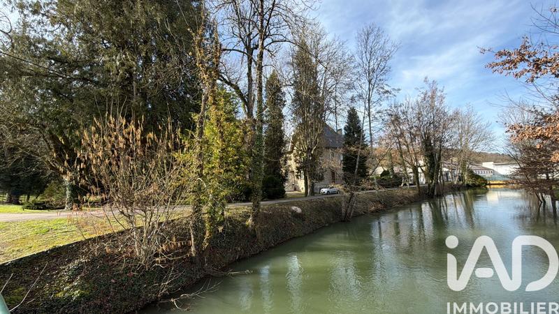 Château - 352 m² - 7 pièces