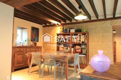 Maison - 198 m² - 9 pièces