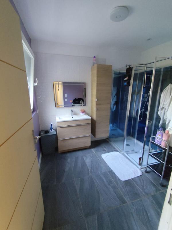 Maison - 184 m² - 6 pièces