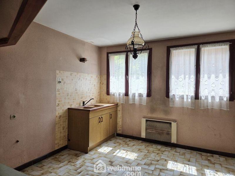 Maison - 165 m² - 7 pièces