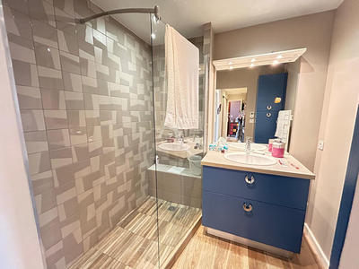 Appartement - 82 m² - 3 pièces