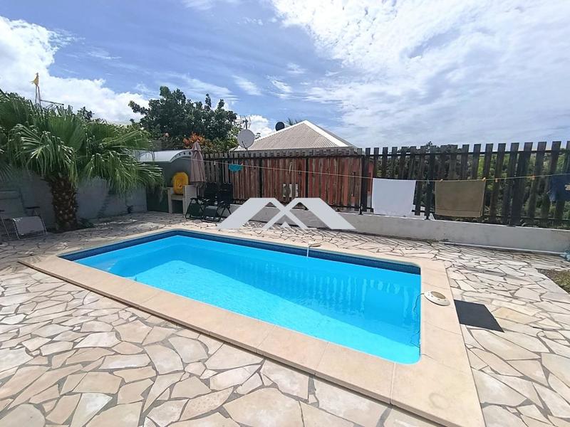 Maison - 113 m² - 4 pièces