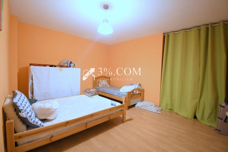 Maison de village - 390 m² - 7 pièces