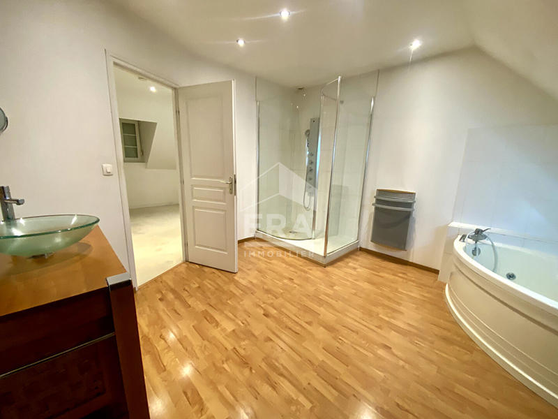 Maison - 109 m² - 5 pièces