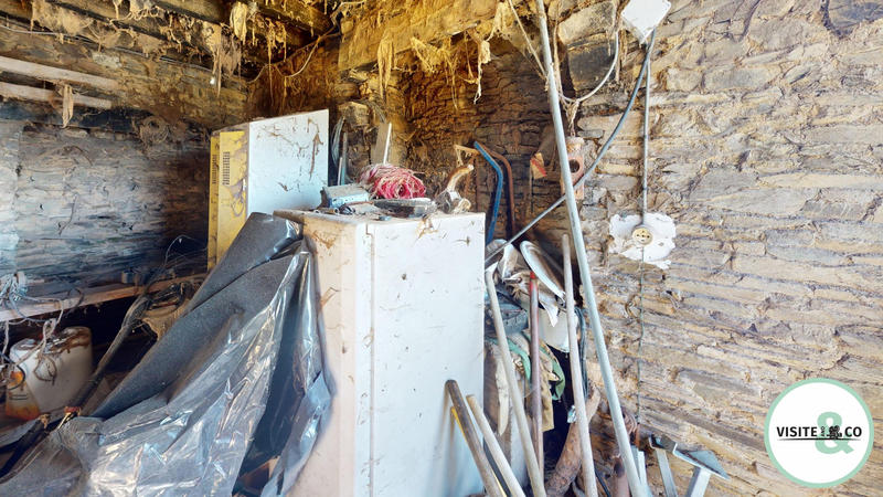 Maison ancienne - 342 m² - 3 pièces