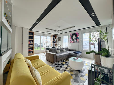 Appartement - 82 m² - 4 pièces