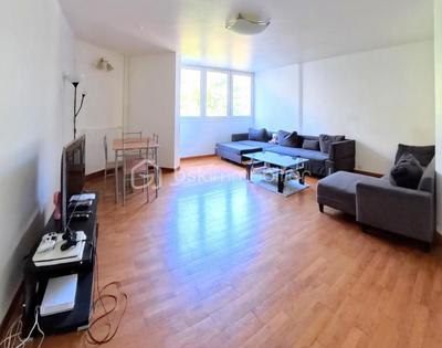 Appartement - 81 m² - 4 pièces