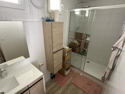 Propriété - 95 m² - 5 pièces