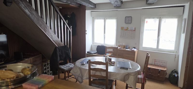 Maison - 101 m² - 6 pièces