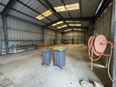 Local d'activités - 292 m² - 5 pièces