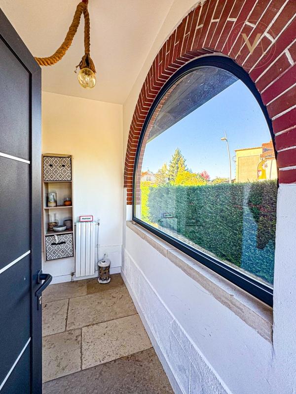 Maison - 90 m² - 6 pièces