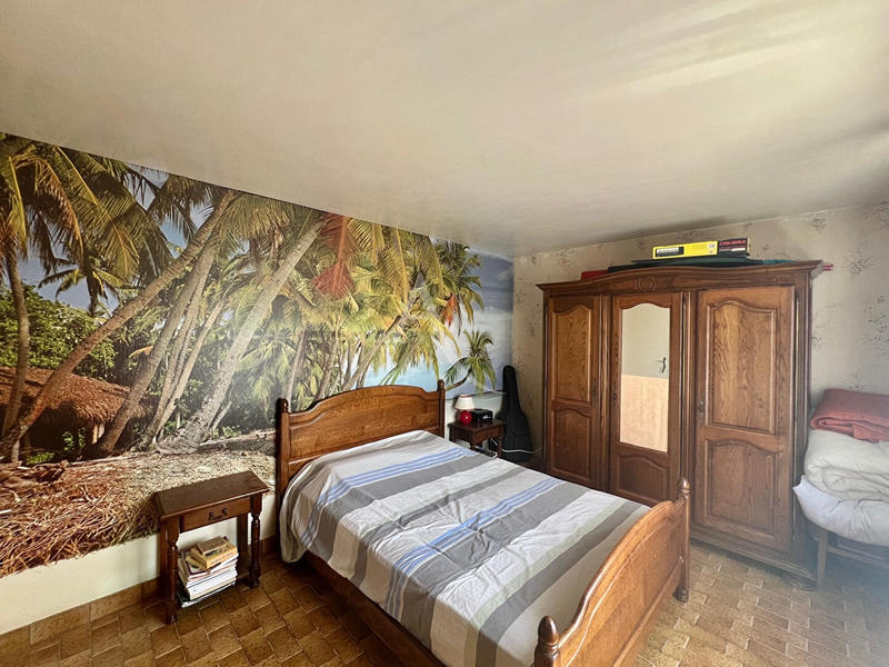 Maison - 163 m² - 7 pièces