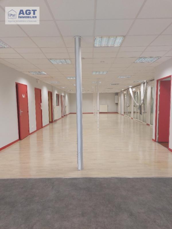 Local commercial - 232 m² - 4 pièces