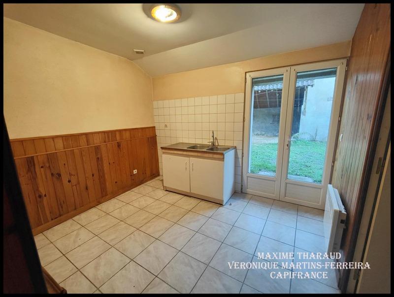 Immeuble - 107 m² - 5 pièces