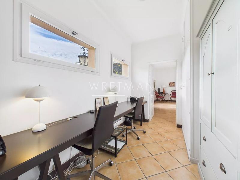 Maison - 141 m² - 5 pièces