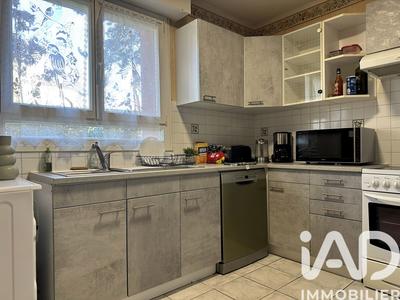 Appartement - 65 m² - 4 pièces