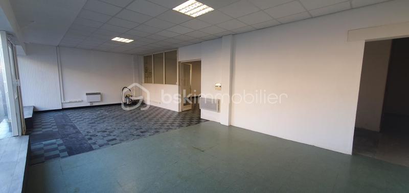 Bureau - 225 m² - 7 pièces