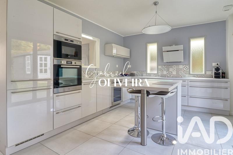 Maison - 100 m² - 5 pièces