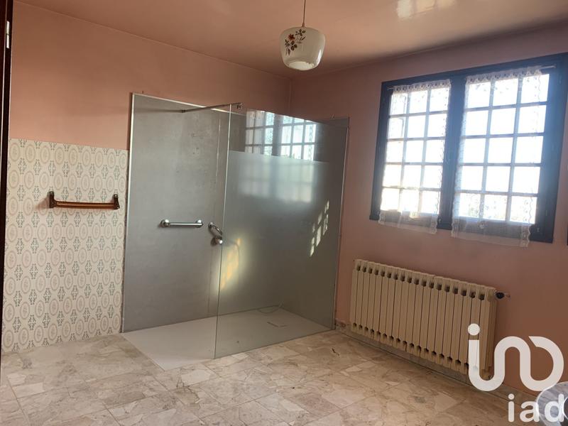 Maison - 214 m² - 9 pièces