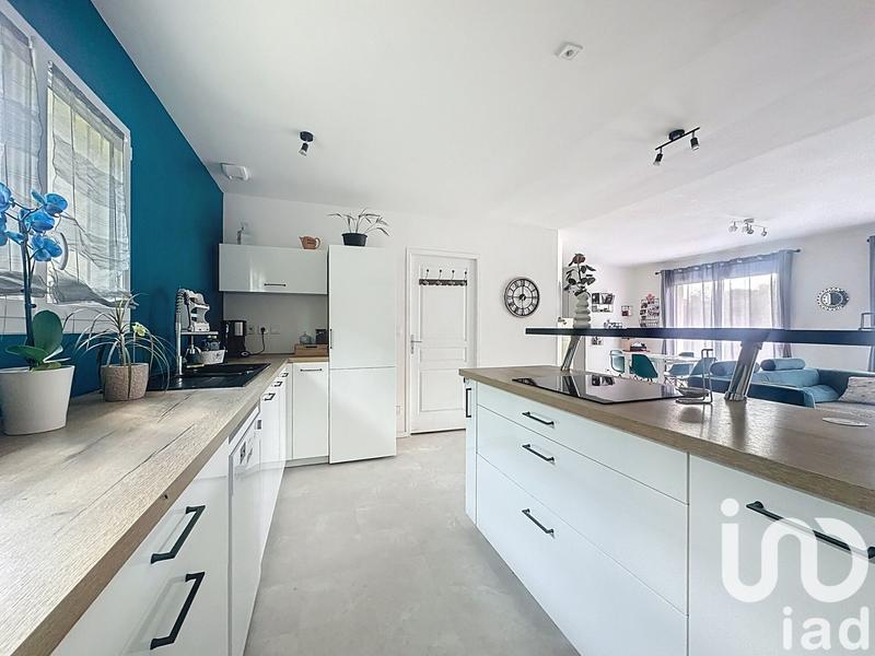 Maison - 94 m² - 5 pièces