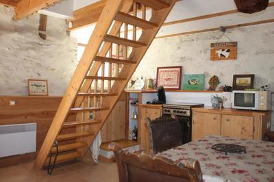 Maison en pierre - 48 m² - 2 pièces