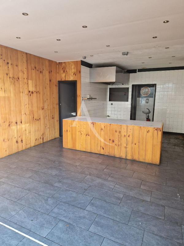 Local commercial - 45 m²