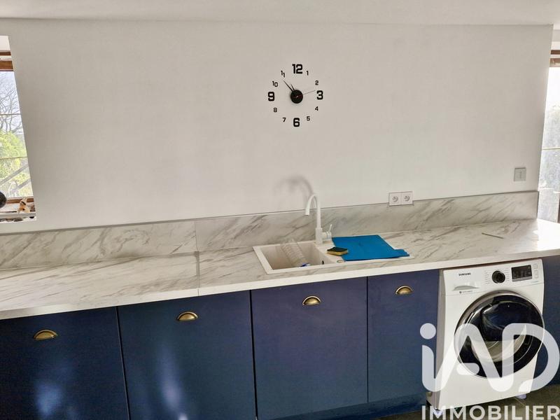 Maison - 184 m² - 8 pièces