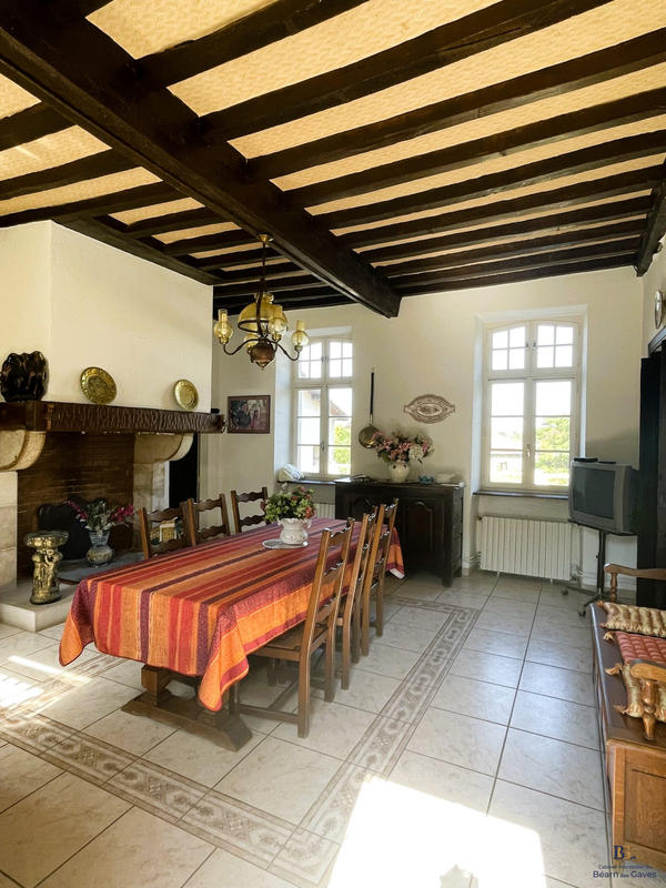 Maison - 161 m² - 5 pièces