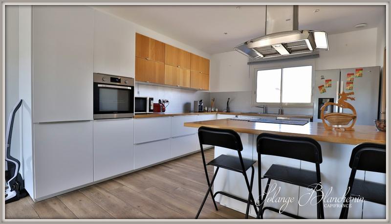 Maison - 170 m² - 8 pièces