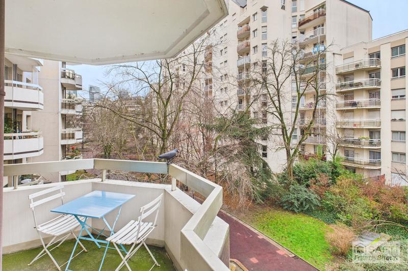 Appartement - 138 m² - 6 pièces