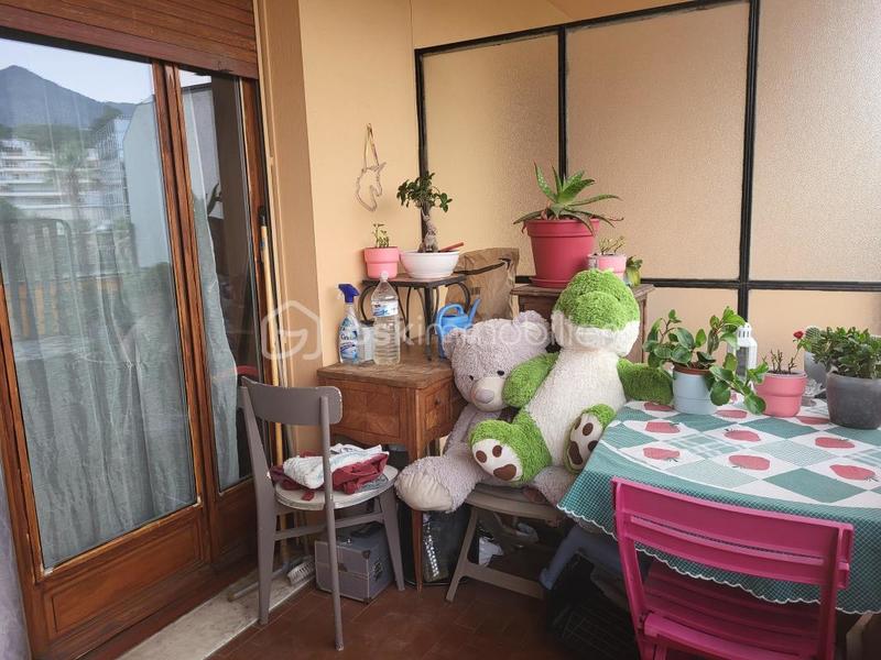 Appartement - 72 m² - 3 pièces