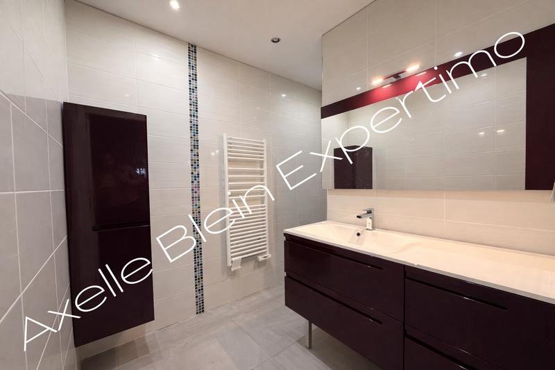 Appartement - 228 m² - 5 pièces