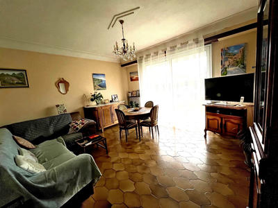 Maison - 87 m² - 4 pièces