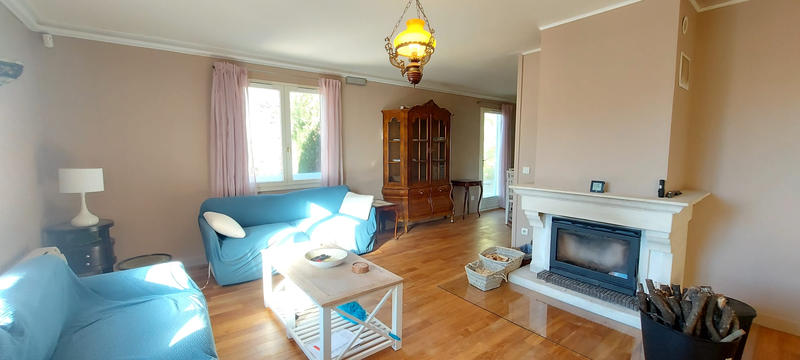 Villa - 209 m² - 8 pièces